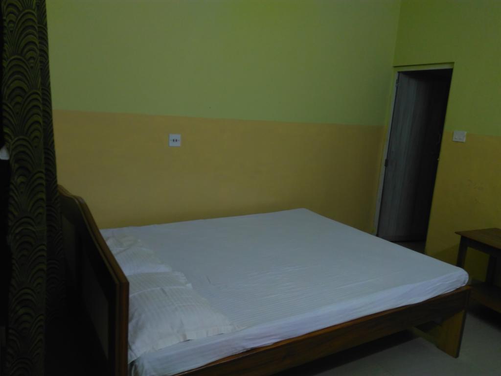 India Tours Only Kavita Guest House Bolpur Eksteriør billede
