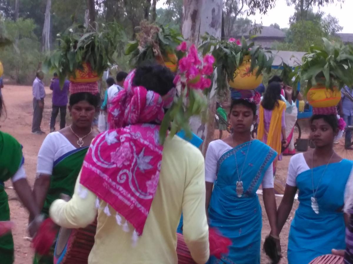 India Tours Only Kavita Guest House Bolpur Eksteriør billede